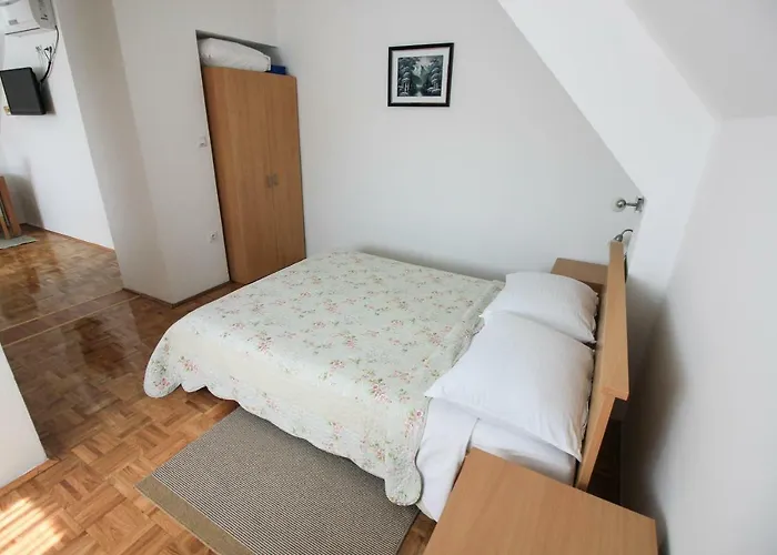 House Milan